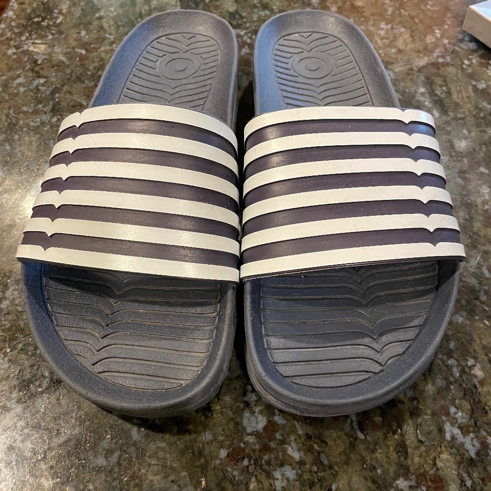 Hunter Slides - image 1